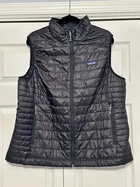 Patagonia Nano Puff Insulated Vest Size XXL in Black EUC